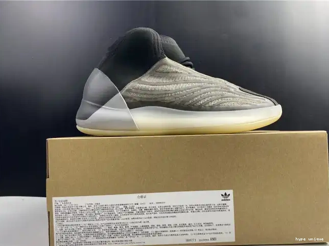 hype Barium Adidas Yeezy H68771 Quantum 0524